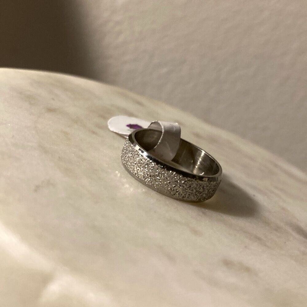 Stainless steel men’s unisex wedding band ring 6.5